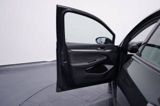 VOLKSWAGEN Golf usata, con Climatizzatore