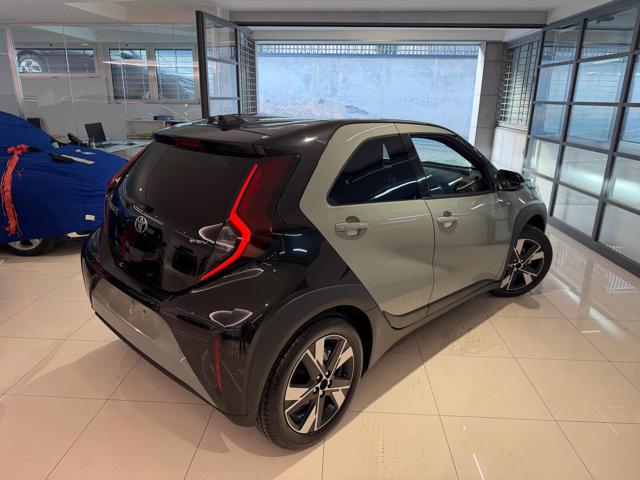 TOYOTA Aygo X usata, con Autoradio