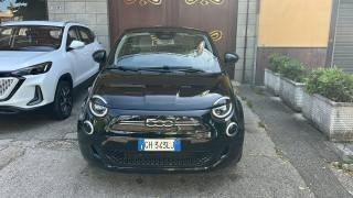 FIAT 500e La Prima 42 kWh AUTONOMIA 320KM !