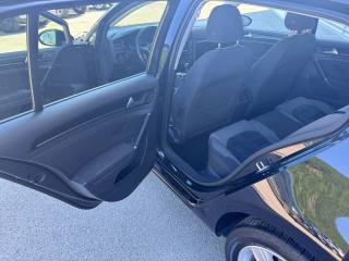 VOLKSWAGEN Golf usata, con Bluetooth