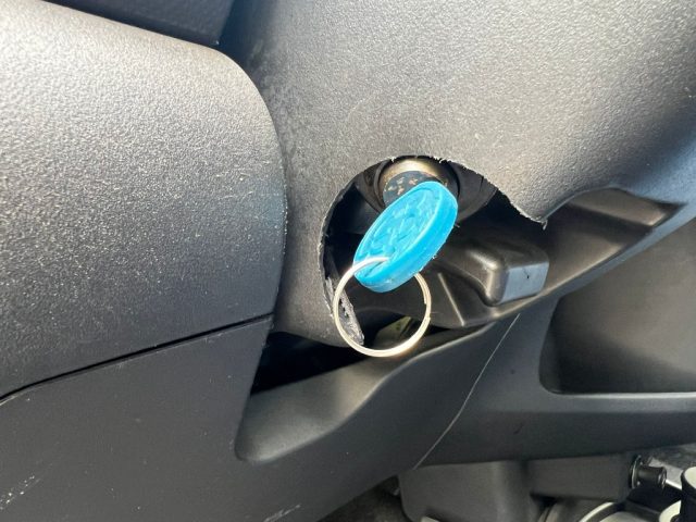 TOYOTA Yaris usata, con MP3