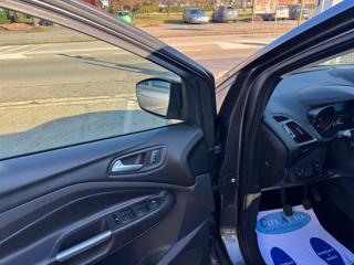 FORD Kuga usata, con Boardcomputer