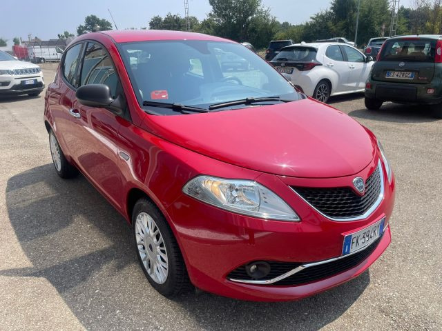 LANCIA Ypsilon usata, con Airbag