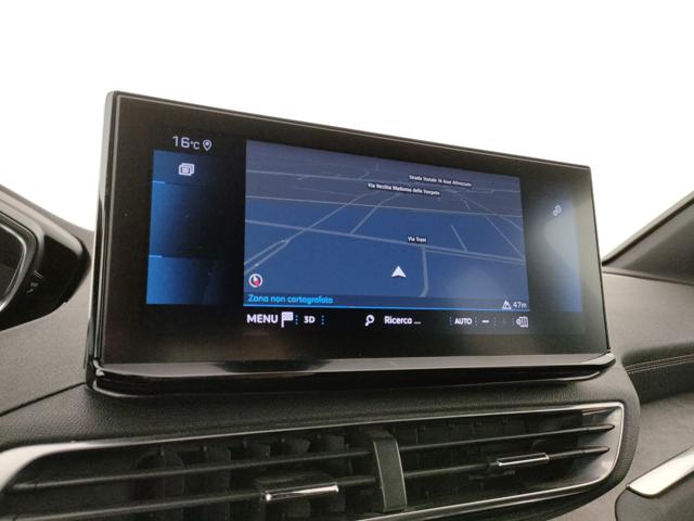PEUGEOT 3008 usata, con Sistema di navigazione