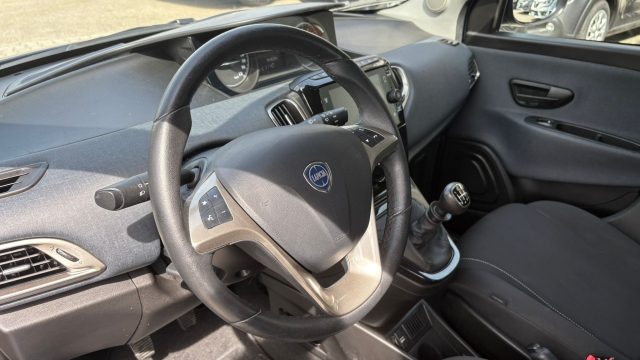LANCIA Ypsilon usata, con Controllo trazione