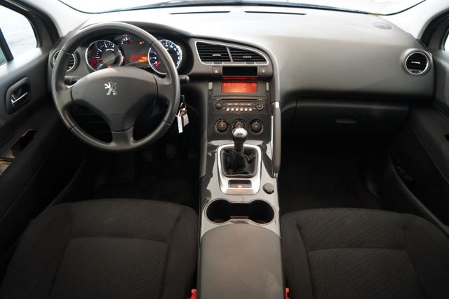 PEUGEOT 3008 usata, con Sedile posteriore sdoppiato