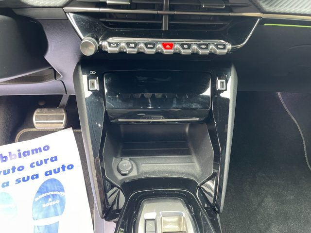 PEUGEOT 2008 usata, con Fendinebbia