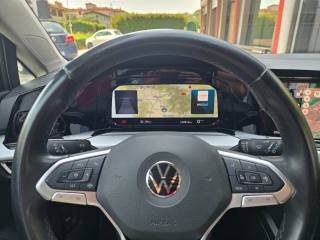 VOLKSWAGEN Golf usata, con Autoradio digitale