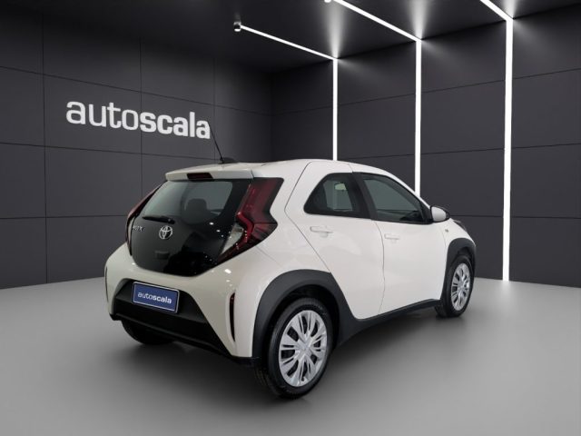 TOYOTA Aygo X usata, con Boardcomputer