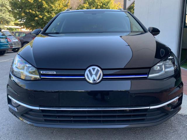 VOLKSWAGEN Golf Variant usata, con Airbag