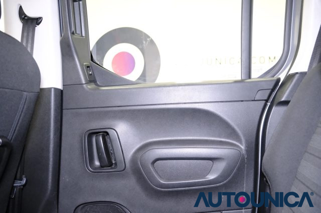 OPEL Combo Life usata 38