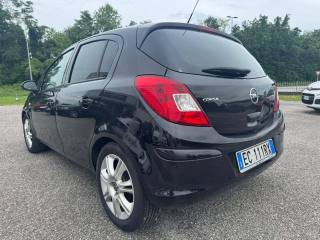 OPEL Corsa usata, con Airbag Passeggero