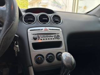 PEUGEOT 308 usata, con Autoradio digitale