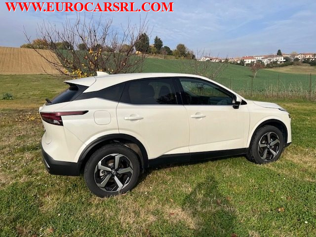 NISSAN Qashqai usata, con Leve al volante