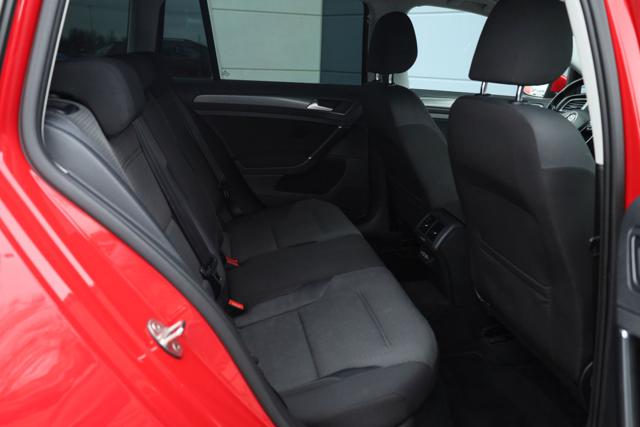 VOLKSWAGEN Golf Variant usata, con Chiusura centralizzata