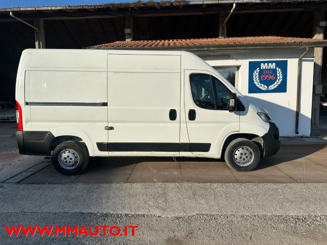 PEUGEOT Boxer usata, con ABS
