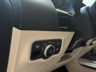MERCEDES-BENZ GLA 200 usata, con Isofix