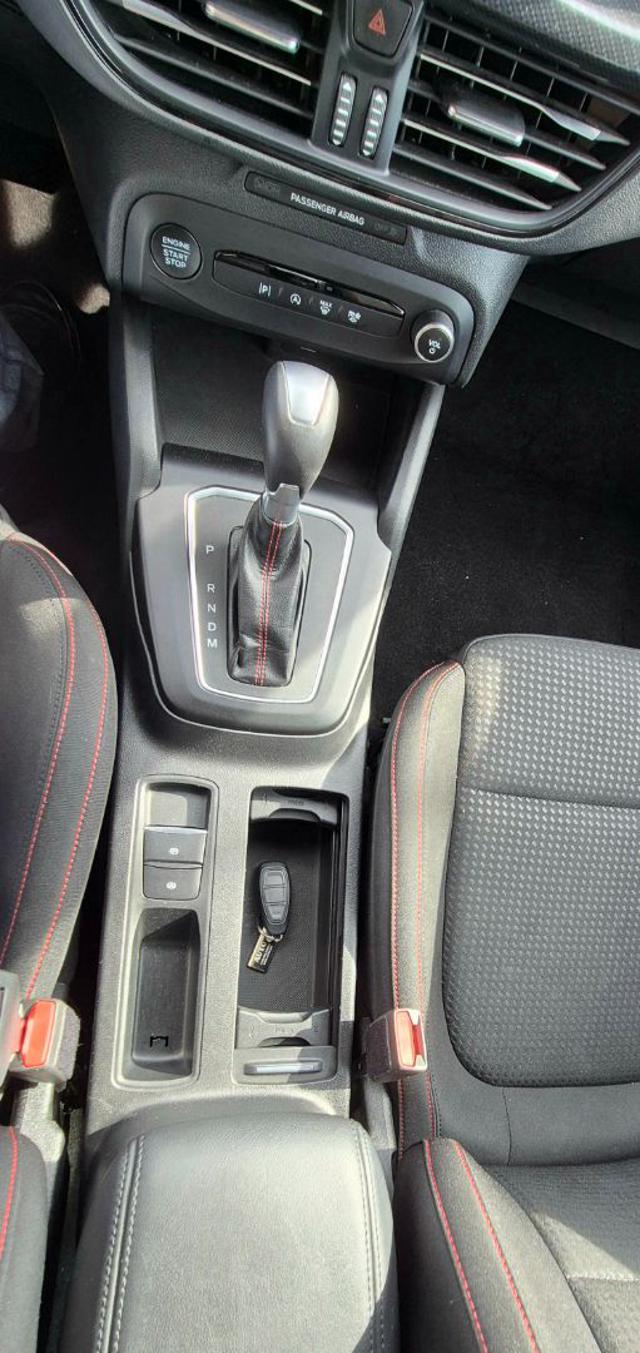 FORD Focus usata, con Fendinebbia