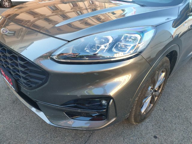 FORD Kuga usata, con Sistema di navigazione