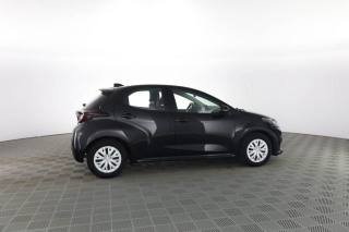 TOYOTA Yaris usata 2