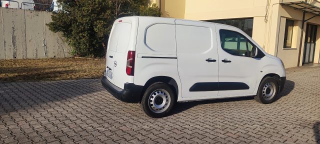OPEL Combo usata, con Airbag Passeggero