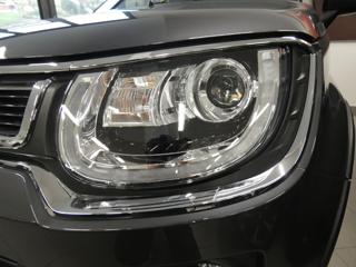 SUZUKI Ignis usata, con Touch screen