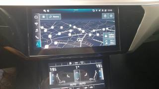 AUDI e-tron usata 33