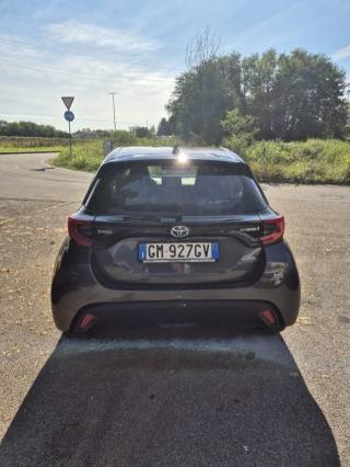 TOYOTA Yaris usata, con Autoradio