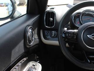 MINI Countryman usata, con Sedile posteriore sdoppiato