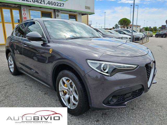 ALFA ROMEO Stelvio usata, con Interni in pelle
