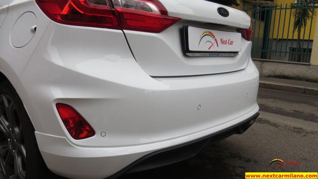 FORD Fiesta usata, con Luci diurne LED