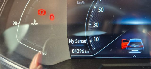 RENAULT Clio usata, con Touch screen