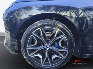 BMW iX usata 8