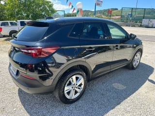 OPEL Grandland X usata, con Autoradio