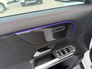 MERCEDES-BENZ GLA 200 usata, con Sistema di navigazione