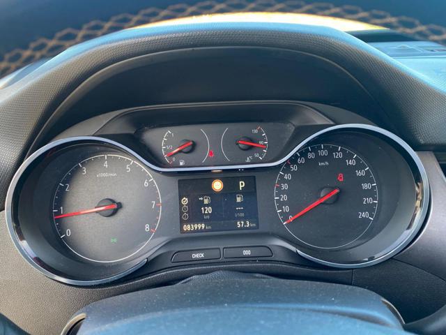 OPEL Crossland X usata, con Sedile posteriore sdoppiato