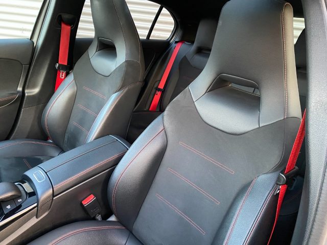 MERCEDES-BENZ A 35 AMG usata, con Controllo elettronico della corsia