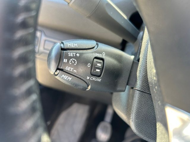 PEUGEOT 308 usata, con Lettore CD