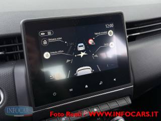 RENAULT Clio usata, con Park Distance Control