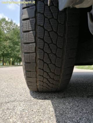 MERCEDES-BENZ Vito usata, con Servosterzo