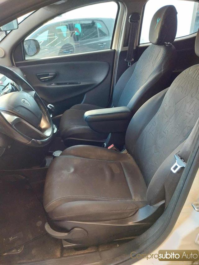 LANCIA Ypsilon usata 19