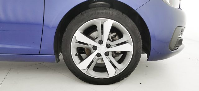 PEUGEOT 308 usata, con Sistema di navigazione