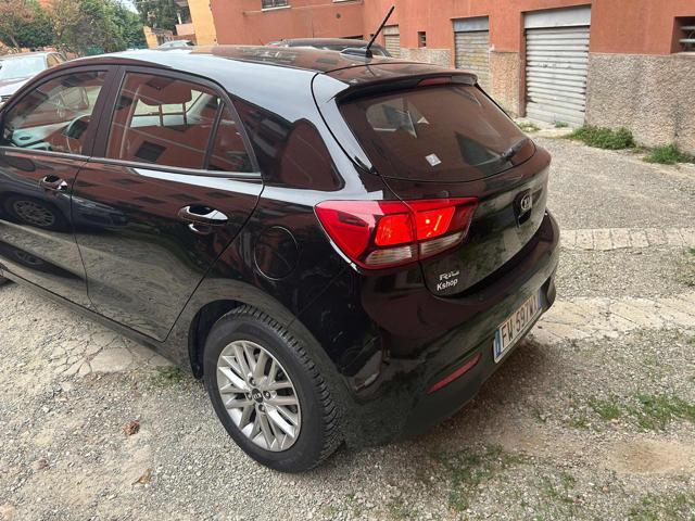 KIA Rio usata, con Autoradio