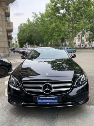 MERCEDES-BENZ E 200 usata, con Airbag