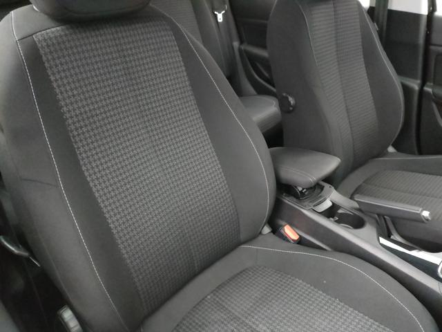 PEUGEOT 308 usata, con Autoradio digitale