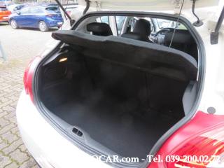 PEUGEOT 208 usata, con Marmitta catalitica
