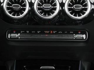 MERCEDES-BENZ GLA 180 usata, con Controllo trazione