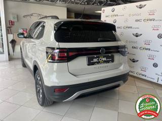 VOLKSWAGEN T-Cross usata, con Autoradio