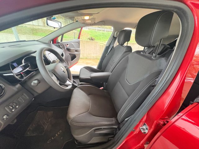 RENAULT Clio usata, con Controllo trazione
