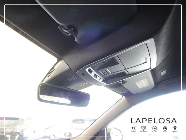 PEUGEOT 3008 usata, con Sistema di navigazione